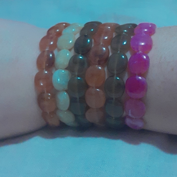 💛BOGO💛 Beaded Stretch Bracelets - Picture 1 of 2